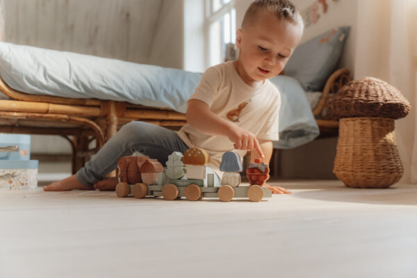 Stacking Train Squirrel - Forest Friends FSC